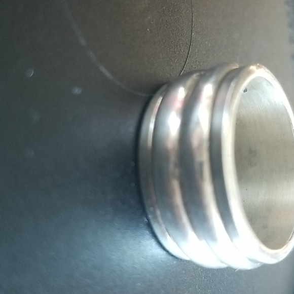 925 Silver Ring. - Picture 4 of 4